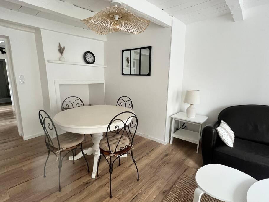 Maison Cosy 4 Personnes 틴테니악 외부 사진