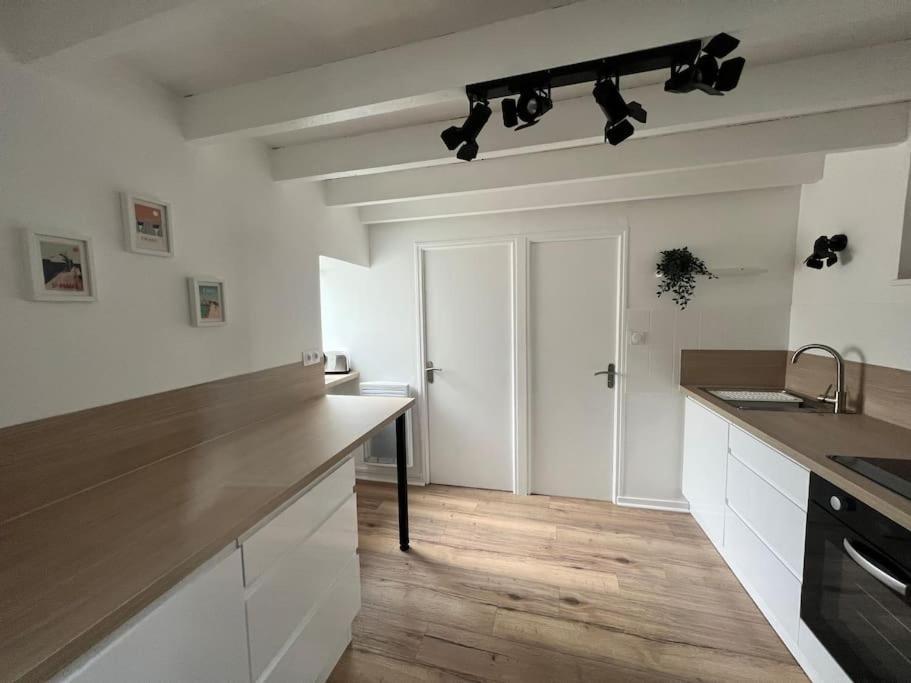 Maison Cosy 4 Personnes 틴테니악 외부 사진